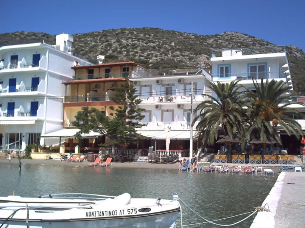 Hotel Golden Moon Tolón Exterior foto